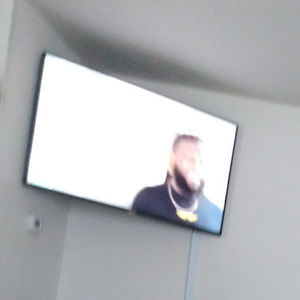 Meet your Posher, Myra